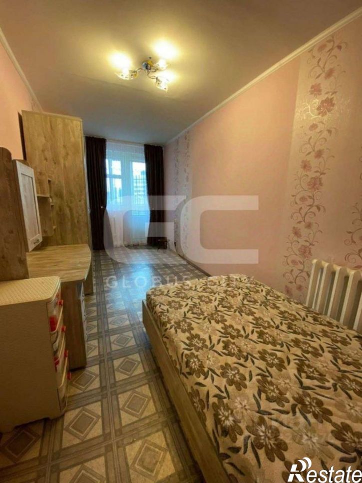 3-комн квартира улица Авиационная,дом 34