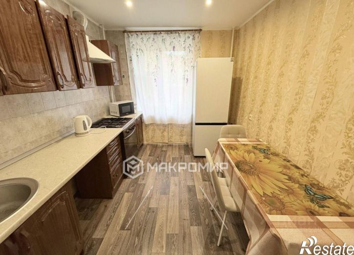 3-комн квартира Брянск г., Грибоедова ул., д.17