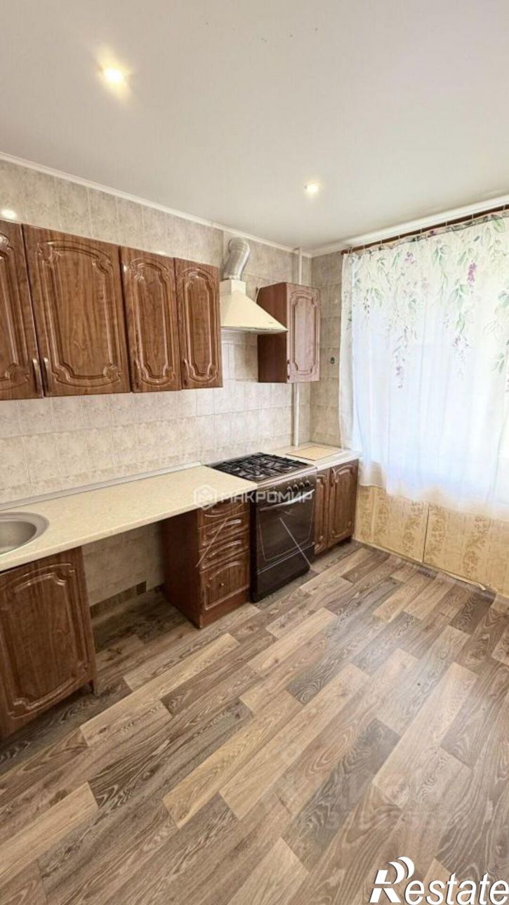 3-комн квартира Брянск г., Грибоедова ул., д.17