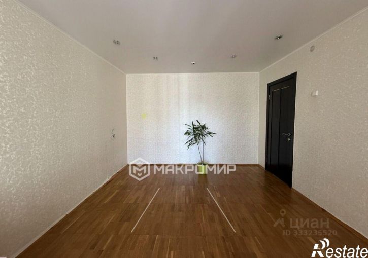 3-комн квартира Брянск г., Грибоедова ул., д.17