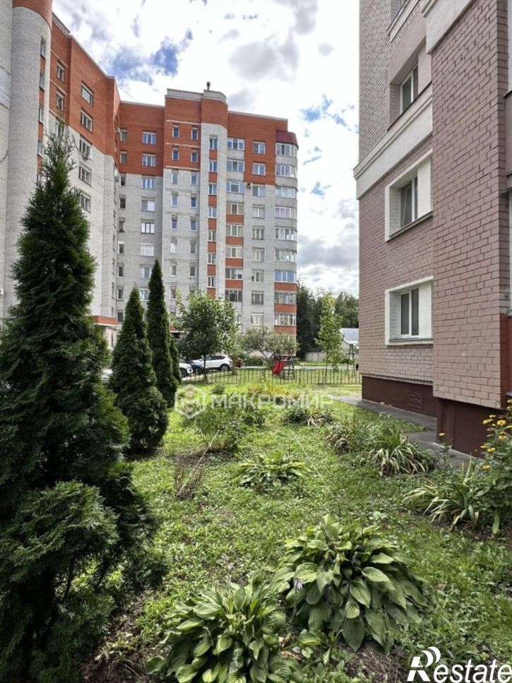 3-комн квартира Брянск г., Бежицкий