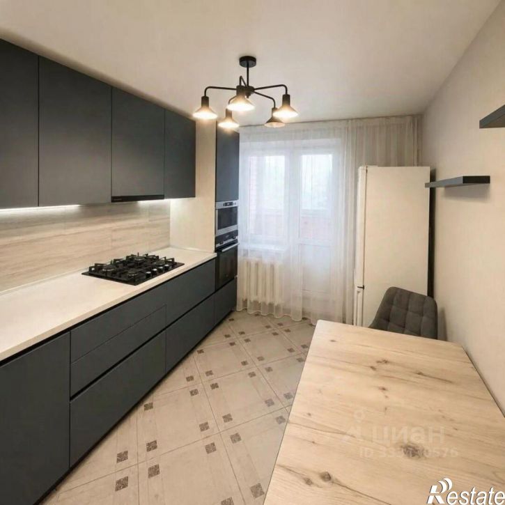 3-комн квартира ул Андрея Галицина, 2,  д. 2