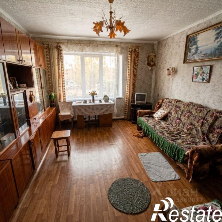 3-комн квартира улица РОС, 20,  д. 20