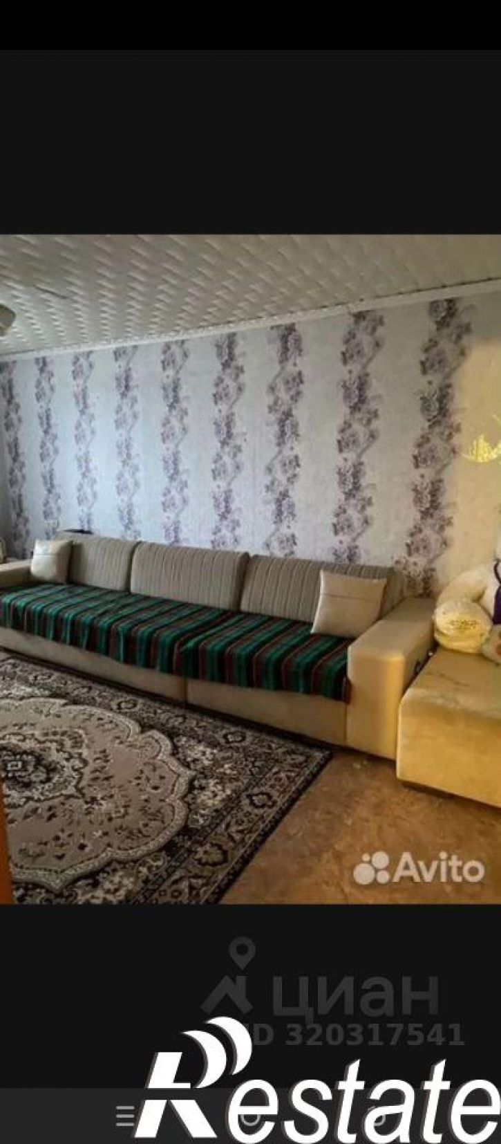 3-комн квартира 12-й микрорайон, 8