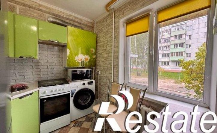 2-комн квартира улица Ворошилова, 40,  д. 40