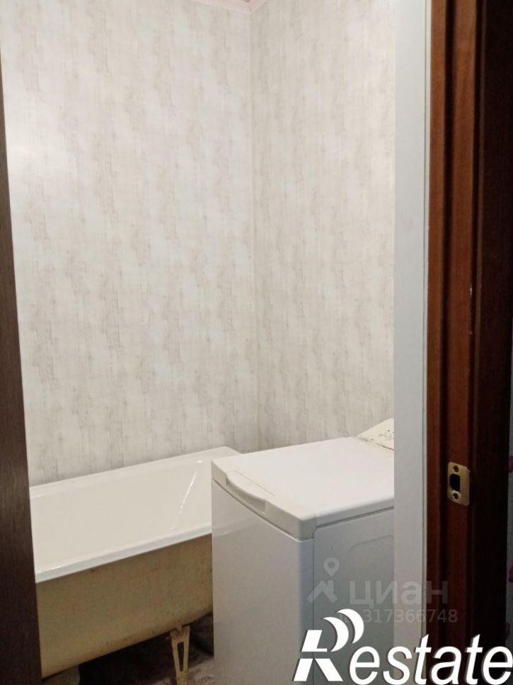 2-комн квартира улица Строителей, 17,  д. 17
