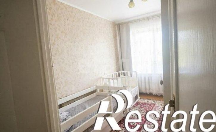 3-комн квартира улица Ворошилова, 50,  д. 50