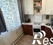 2-комн, 43кв м, этаж 1/2 улица Калинина, 11