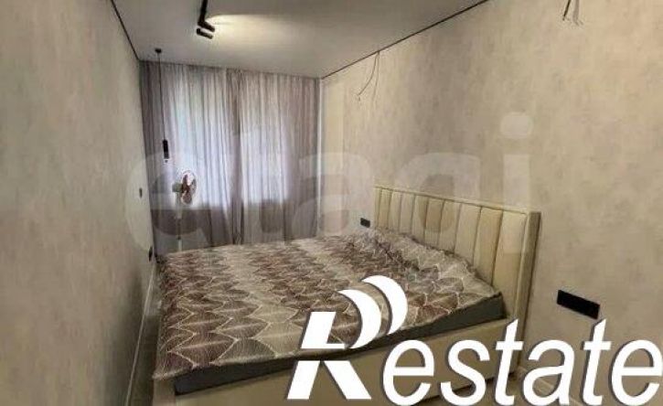 2-комн квартира улица Генерала Петренко, 4,  д. 4
