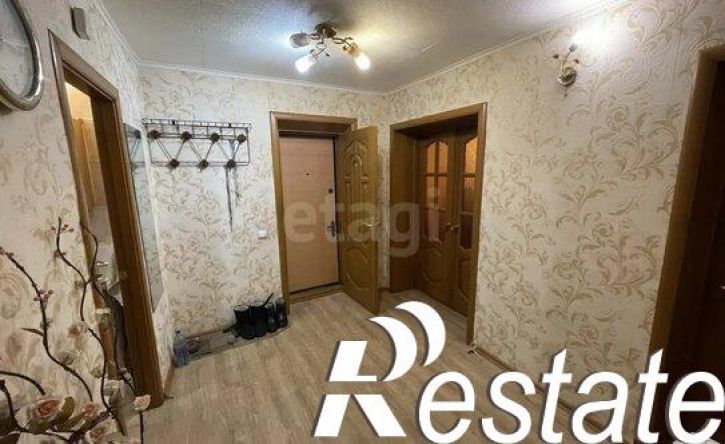 3-комн квартира улица Мира, 113А,  д. 113А