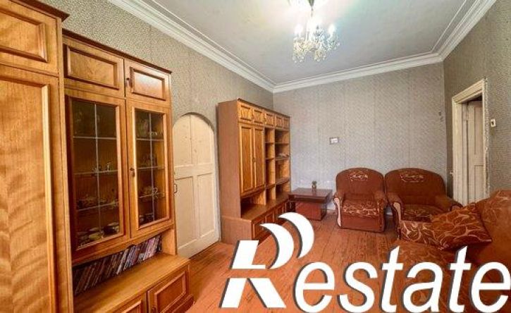 3-комн квартира улица Калинина, 141,  д. 141