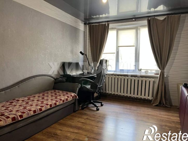 3-комн квартира 12-й микрорайон, д.1