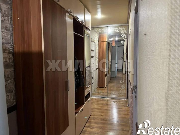 3-комн квартира 12-й микрорайон, д.1